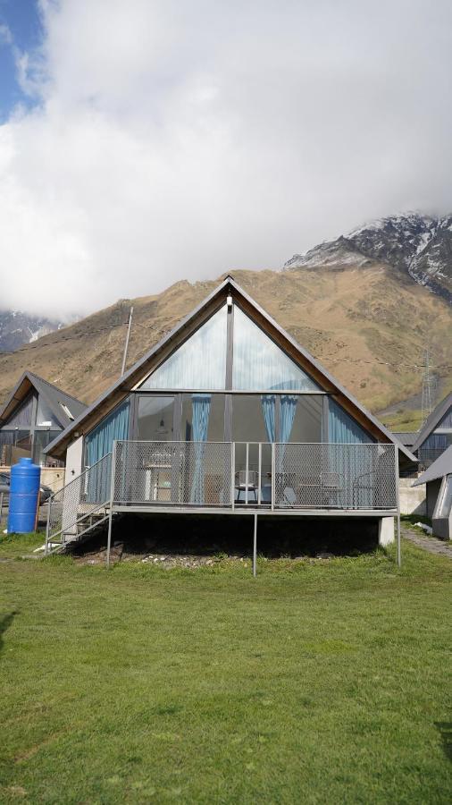 ホテル Kazbegi View エクステリア 写真