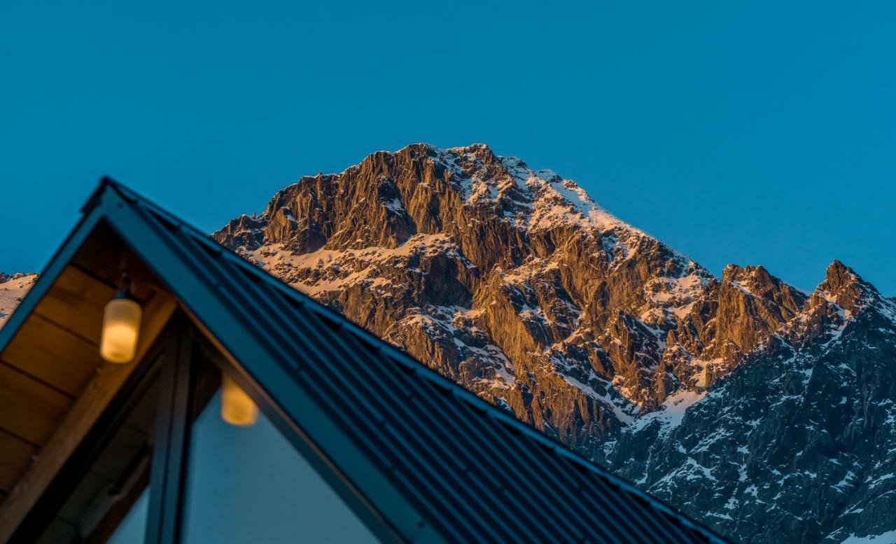 ホテル Kazbegi View エクステリア 写真